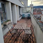 G'art Deco, 2 Terrasses & Vue Puys, Gare & Centre Appartement *