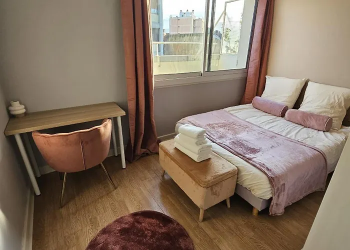 T3 Art Deco, 2 Terrasses & Vue Puys, Gare & Centre Apartment *