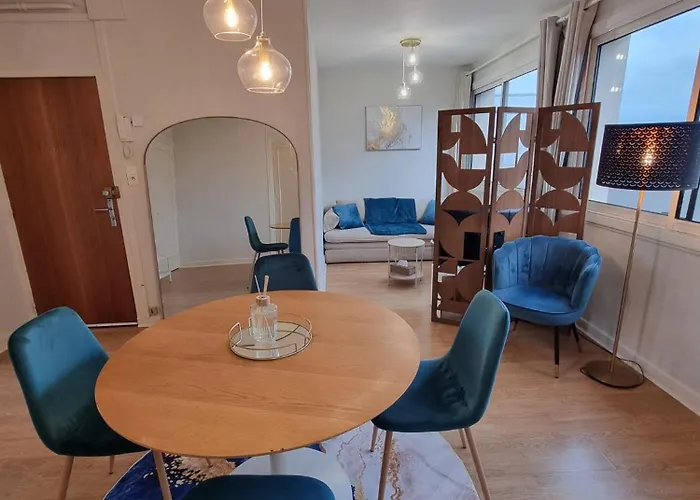 Apartment T3 Art Deco, 2 Terrasses & Vue Puys, Gare & Centre *