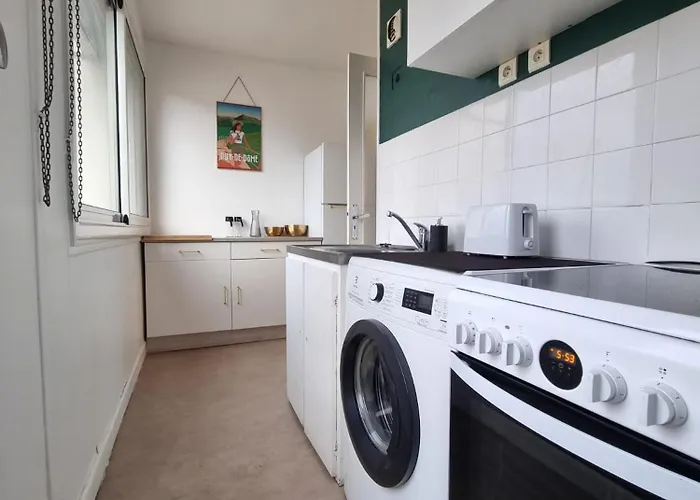 Apartment T3 Art Deco, 2 Terrasses & Vue Puys, Gare & Centre *